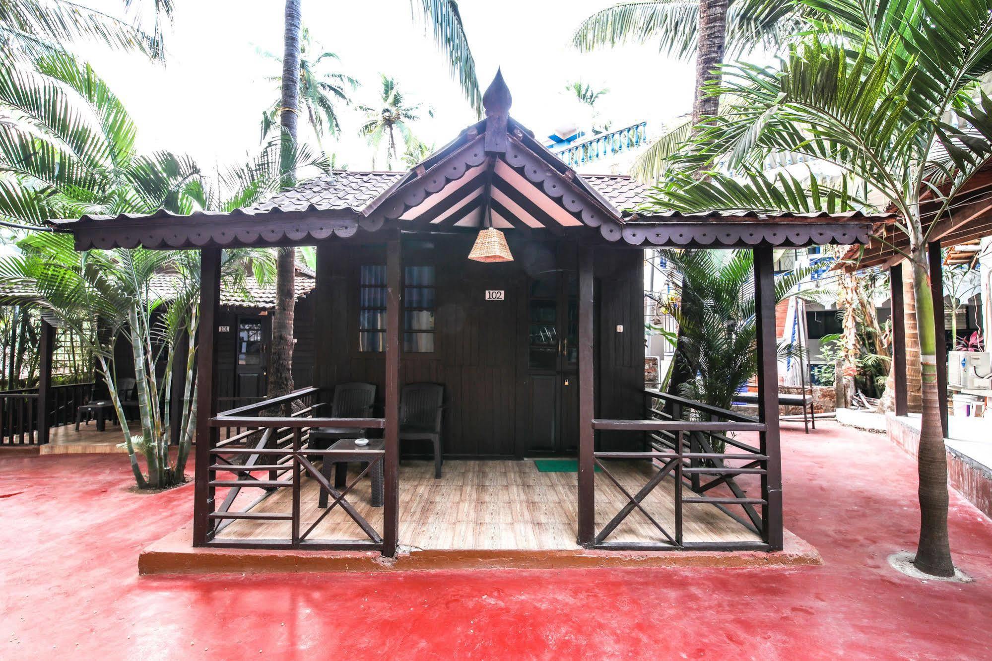 Treebo Trend Ashwem Beach Resort Goa Мандрем Екстер'єр фото