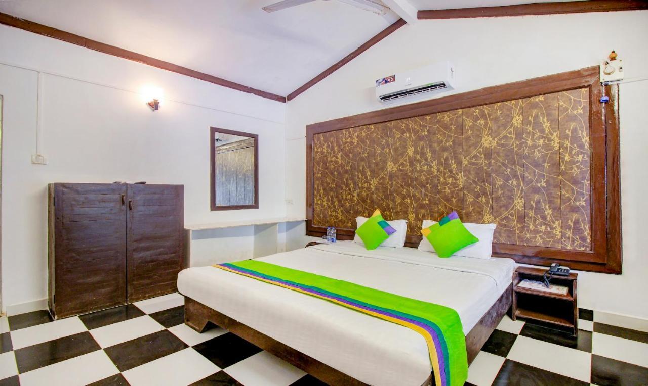 Treebo Trend Ashwem Beach Resort Goa Мандрем Екстер'єр фото