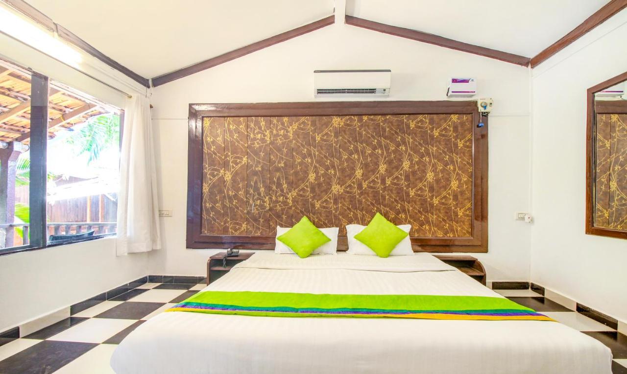 Treebo Trend Ashwem Beach Resort Goa Мандрем Екстер'єр фото