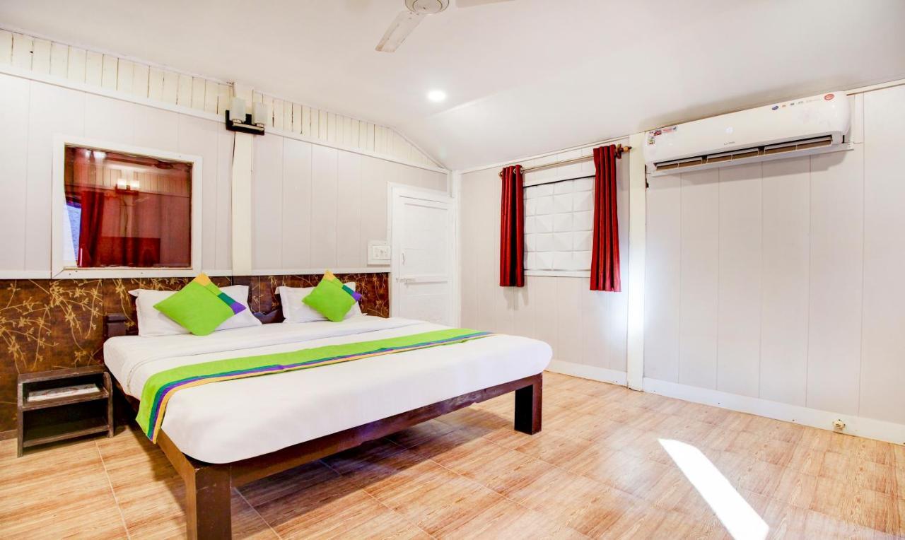 Treebo Trend Ashwem Beach Resort Goa Мандрем Екстер'єр фото