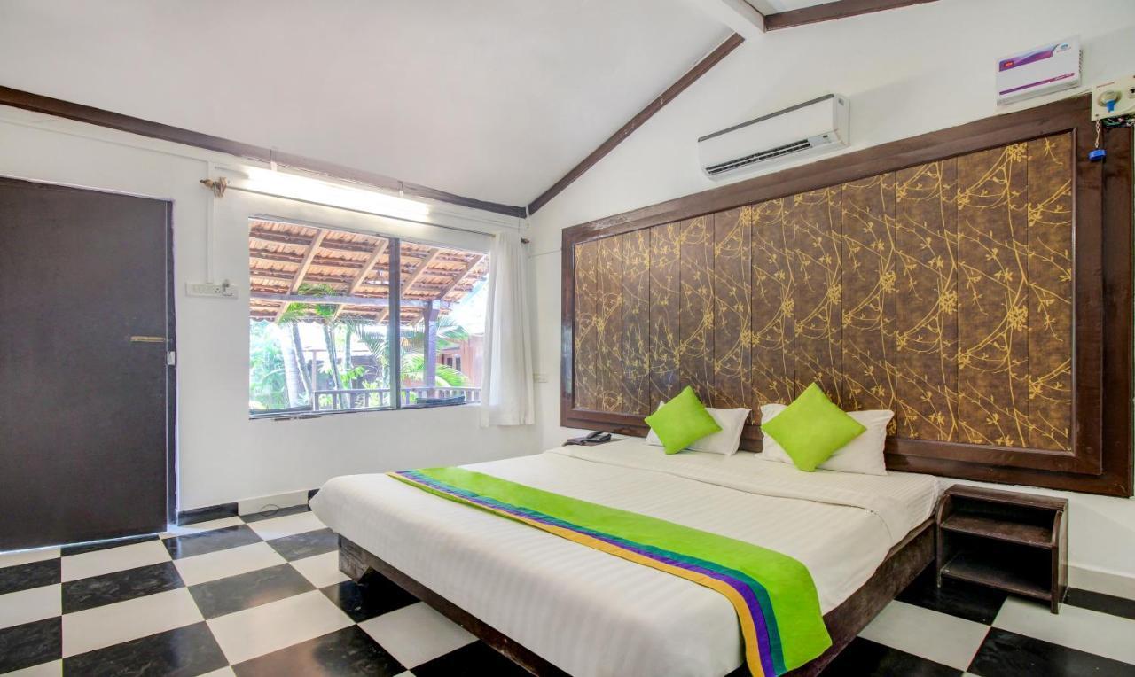 Treebo Trend Ashwem Beach Resort Goa Мандрем Екстер'єр фото